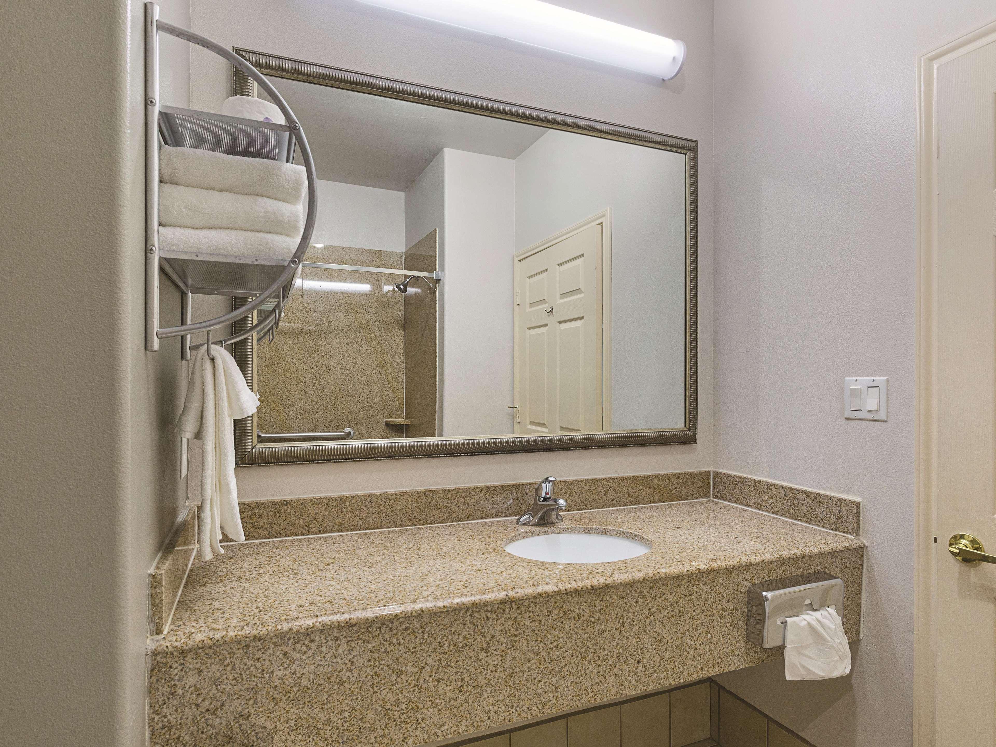 Hotel La Quinta By Wyndham Deer Park Zewnętrze zdjęcie